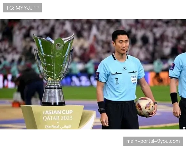 从青训到世界杯:中国裁判马宁组的国际执法之路 从青训到世界杯:中国裁判马宁组的国际执法之路